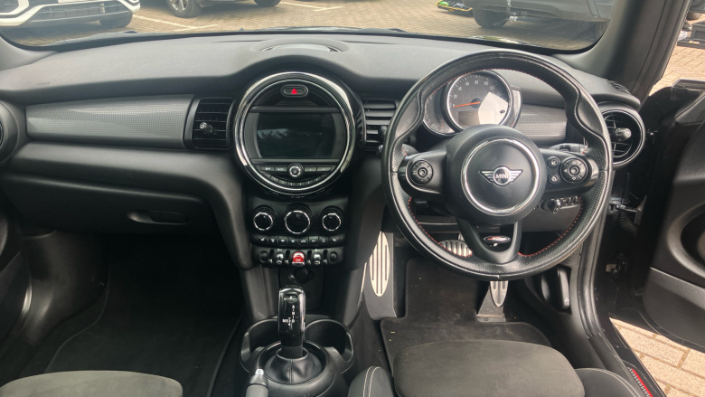 MINI Hatchback 1.5 Cooper Sport II 3dr Auto Petrol Hatchback